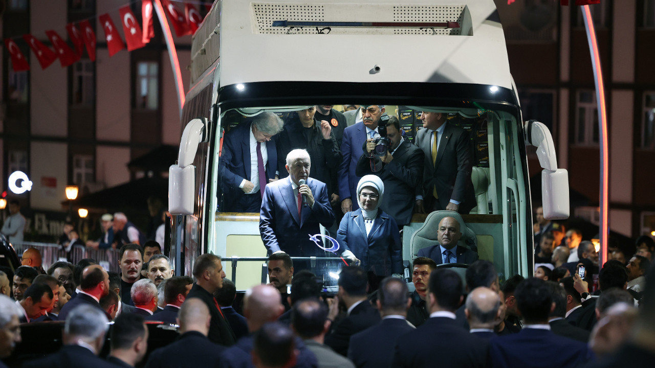 Cumhurbaşkanı Erdoğan'dan Rize'de "Terörsüz Türkiye" mesajı: Geri adım atarsak gençlerimiz kaybeder
