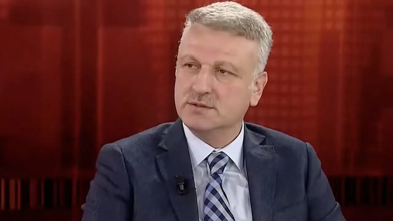 Davutoğlu'nun nikahındaki 13 dakikalık konuşma siyaseti karıştırdı: Bülent Arınç'a Saral ve Varank'tan sert tepki