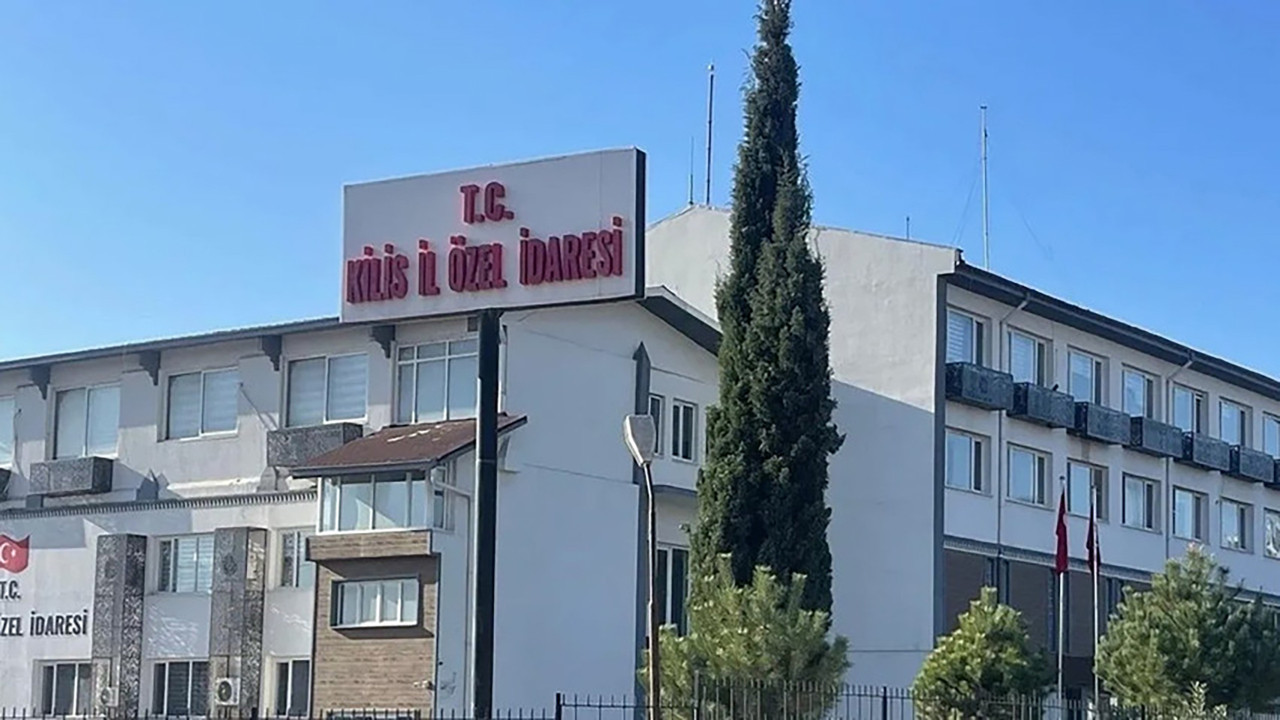 Kilis İl Özel İdaresinde yolsuzluk operasyonu: AK Partili Vekilin Ağabeyi ve Eski Genel Sekreter tutuklandı