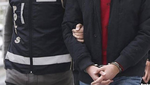 Depremde yıkılan Emre Apartmanı'nın müteahhitleri tutuklandı
