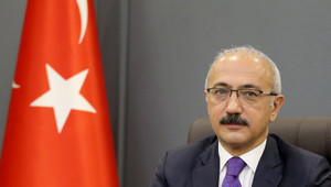 Erdoğan ve AKP'lilerin enflasyonu tek haneye düşürme açıklamaları yine birbiriyle çelişti