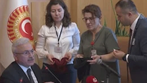 Meclis'e giren 28. dönem milletvekillerinin kullanacağı odalar için kura çekildi