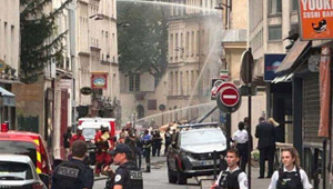 Paris'teki patlamada yıkılan binanın enkazında ceset bulundu