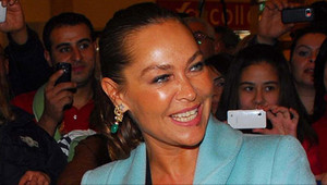 Hülya Avşar'dan 'belediye başkanı adaylığı' açıklaması