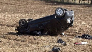 Büyükçekmece'de otomobil devrildi, üniversite öğrencisi hayatını kaybetti