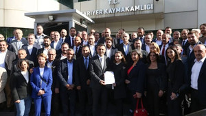 Özgür Çelik, mazbatasını aldı