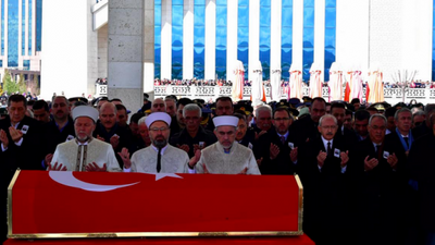 Kılıçdaroğlu, Şehit Uzman Onbaşı Halil Çankaya'nın cenaze törenine katıldı