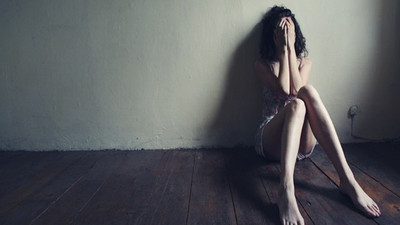 Hollanda'da "kızlık zarı ameliyatı" tartışması