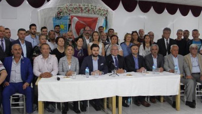 İYİ Parti kurucu üyelerinden Meral Akşener'e 'kurultay' çağrısı