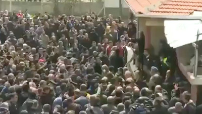 Madımak katliamında babasını kaybeden Eren Aysan Kılıçdaroğlu'na linç girişimine isyan etti