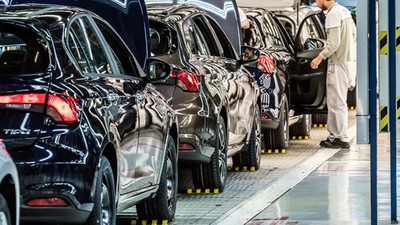 Otomotiv devi TOFAŞ, 2 vardiyaya düşüyor