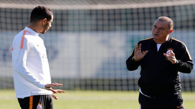 Terim'den Fas'lı oyuncu Belhanda'ya özel terapi