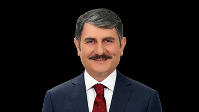 AKP'li Belediye Başkanı istifa etti