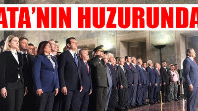 Ekrem İmamoğlu yine yeniden Anıtkabir’de