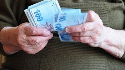 Emeklilere bayram ikramiyesi tarihi belli oldu