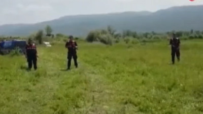 Husumetli olduğu aileyi katletti!