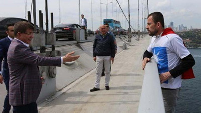 İntihar etmek isteyen AKP'li genci Ahmet Davutoğlu ikna etti