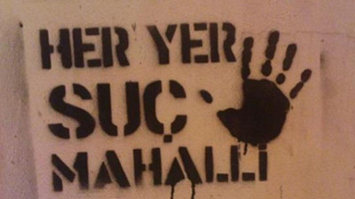 Kadınlara çıplak fotoğraflı şantajdan tutuklandı