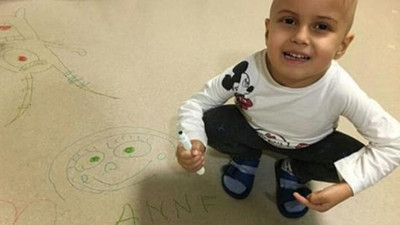 Öykü Arin'den annesine, Anneler Günü hediyesi