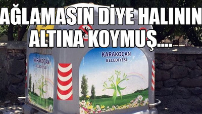 Banyoda doğurdu bebeğinin cesedini çöpe attı