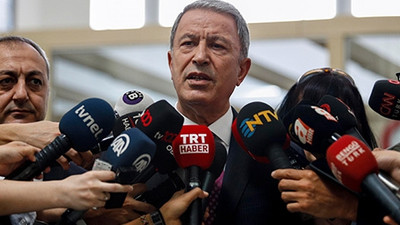 Hulusi Akar'dan erken terhis açıklaması