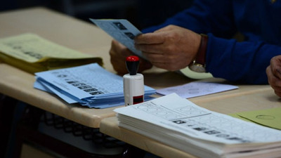 İstanbul seçimlerinde adayların pusuladaki yeri belli oldu