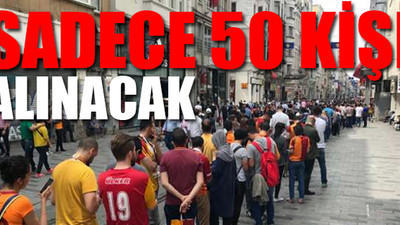 Taksim Meydanı'nda bu ne kuyruğu?