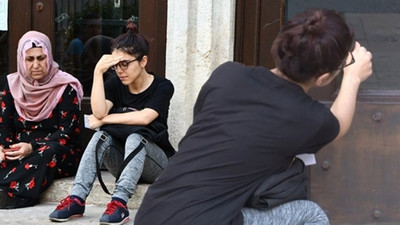 YKS'ye geç kalan öğrencinin gözyaşları yürekleri burktu