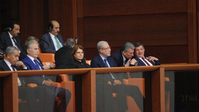 15 Temmuz oturumunda dikkat çeken görüntüler!