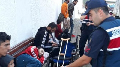 65 göçmeni kamyonda bırakıp kaçtı