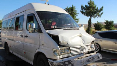 Elazığ'da minibüsler çarpıştı: Çok sayıda yaralı var