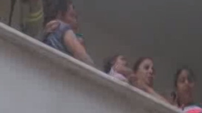 Esenyurt'ta 4 katlı binada yangın!