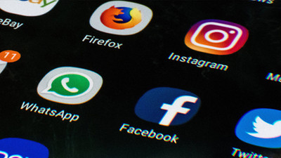 Facebook, Instagram ve WhatsApp'a erişim problemi yaşanıyor