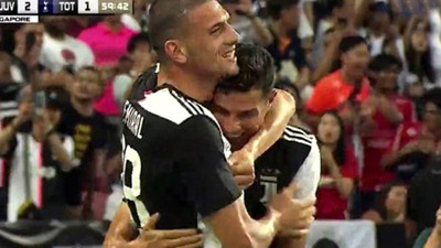 Ronaldo ve Merih Demiral'in gol sevinci