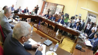 Rumlar, Türklerin ortak komite önerisini reddetti!