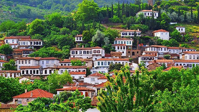 Selçuk’ta kurulmak istenen mermer ocağına tepki