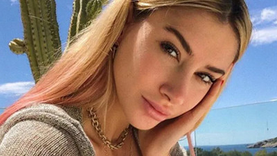 Şeyma Subaşı'dan sevgilisi ile tatil paylaşımı