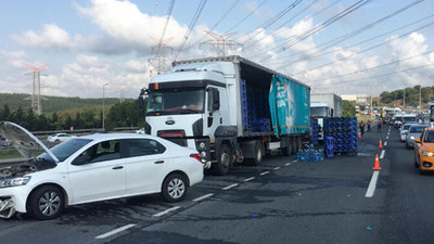 TEM’de damacanalar yola döküldü: 6 araç kaza yaptı