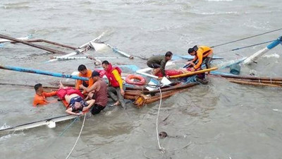 3 yolcu teknesi battı: Çok sayıda ölü ve kayıp var