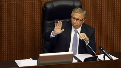 Belediye Meclisi'nde gerginlik: Önce şirketleri verin kardeşim