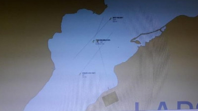 Çanakkale Boğazı'nda hareketli anlar: İki gemi çarpıştı!