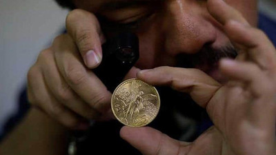 Darphaneden 11 milyon lira değerinde altın para çalındı