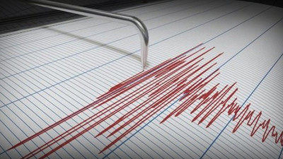 Ege'de korkutan deprem