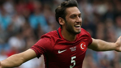 Galatasaray'da Hakan Çalhanoğlu iddiası!