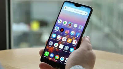 Huawei'den Google'a karşı yeni adım: İşletim sistemini tanıttı