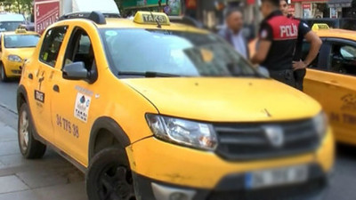 İstanbul'da taksicilere büyük tepki: Sonra Uber gelince ağlıyorsunuz