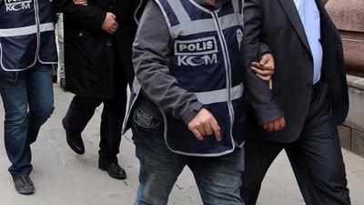 İzmir'de FETÖ operasyonu: 18 kişiye gözaltı