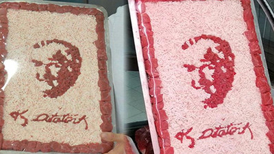 Kasap, et ve kıymadan Atatürk portresi yaptı