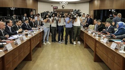 Memur maaş zammı konusunda karar verecek hakem kurulunda kimler var?