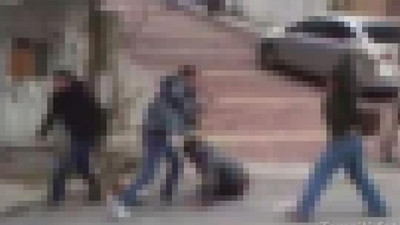 Niğde'de 'yüksek sesle konuşma' kavgası: 2 yaralı